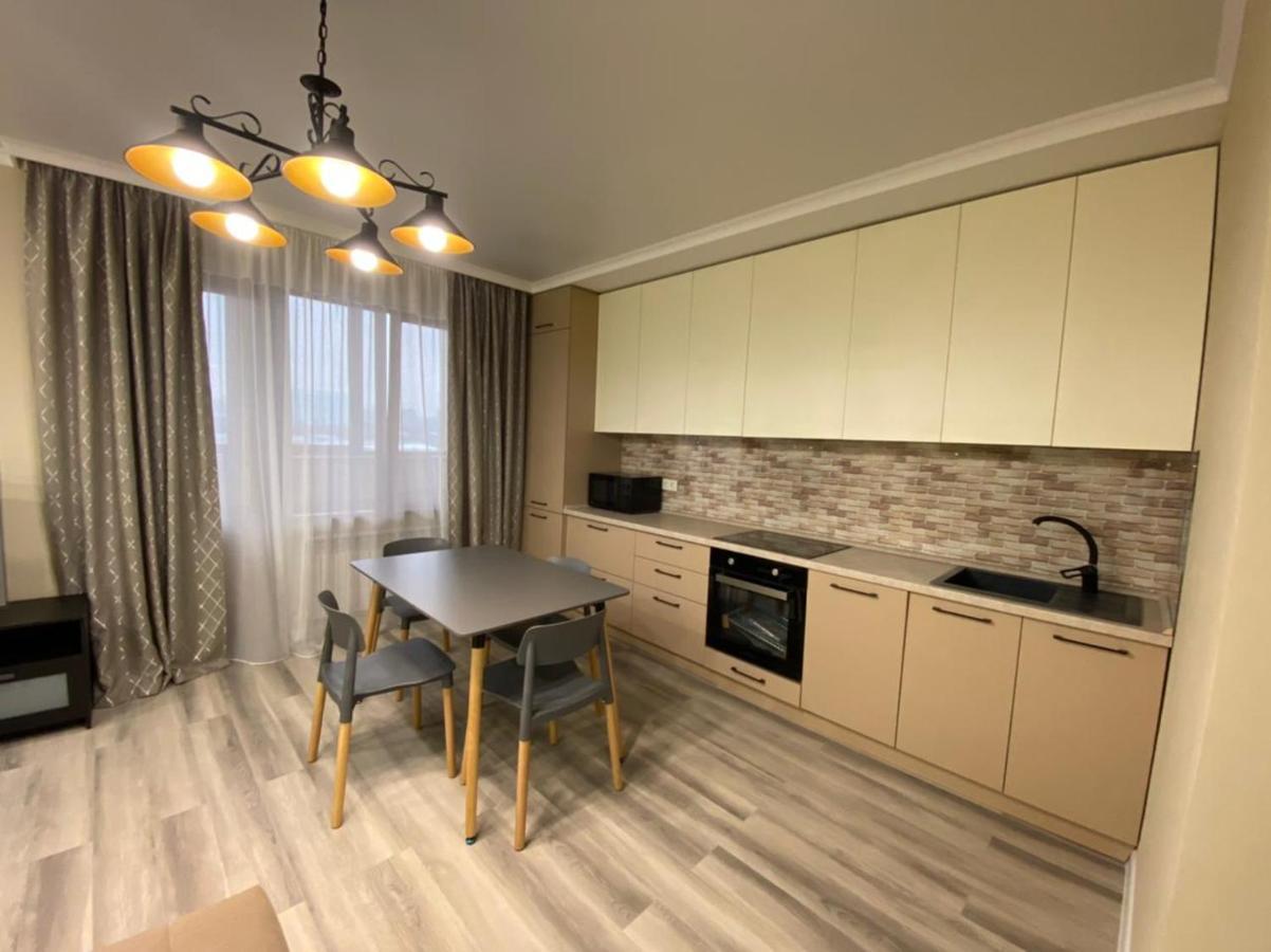Vip Apartment Mountain View Almatı Dış mekan fotoğraf